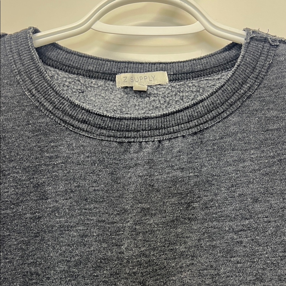 Z Supply Women's Cropped Lightweight Sweatshirt, Gray, XS - Picture 6 of 9